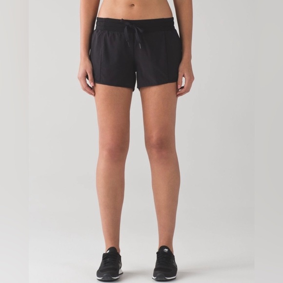 LULULEMON • Hotty Hot black running athletic shorts • Drawstring • Size 8 - Picture 3 of 15